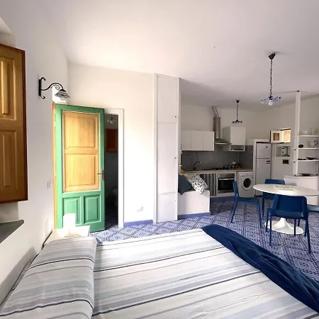Vakantiehuis Casa A' Gnazia Santa Marina Salina