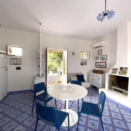 Casa A' Gnazia * Santa Marina Salina